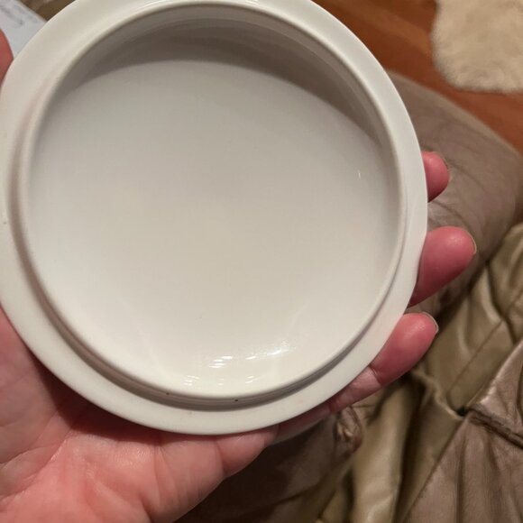 Villeroy & Boch Botanica Agrimonia Eupatoria Round Covered Trinket Box - Picture 3 of 5